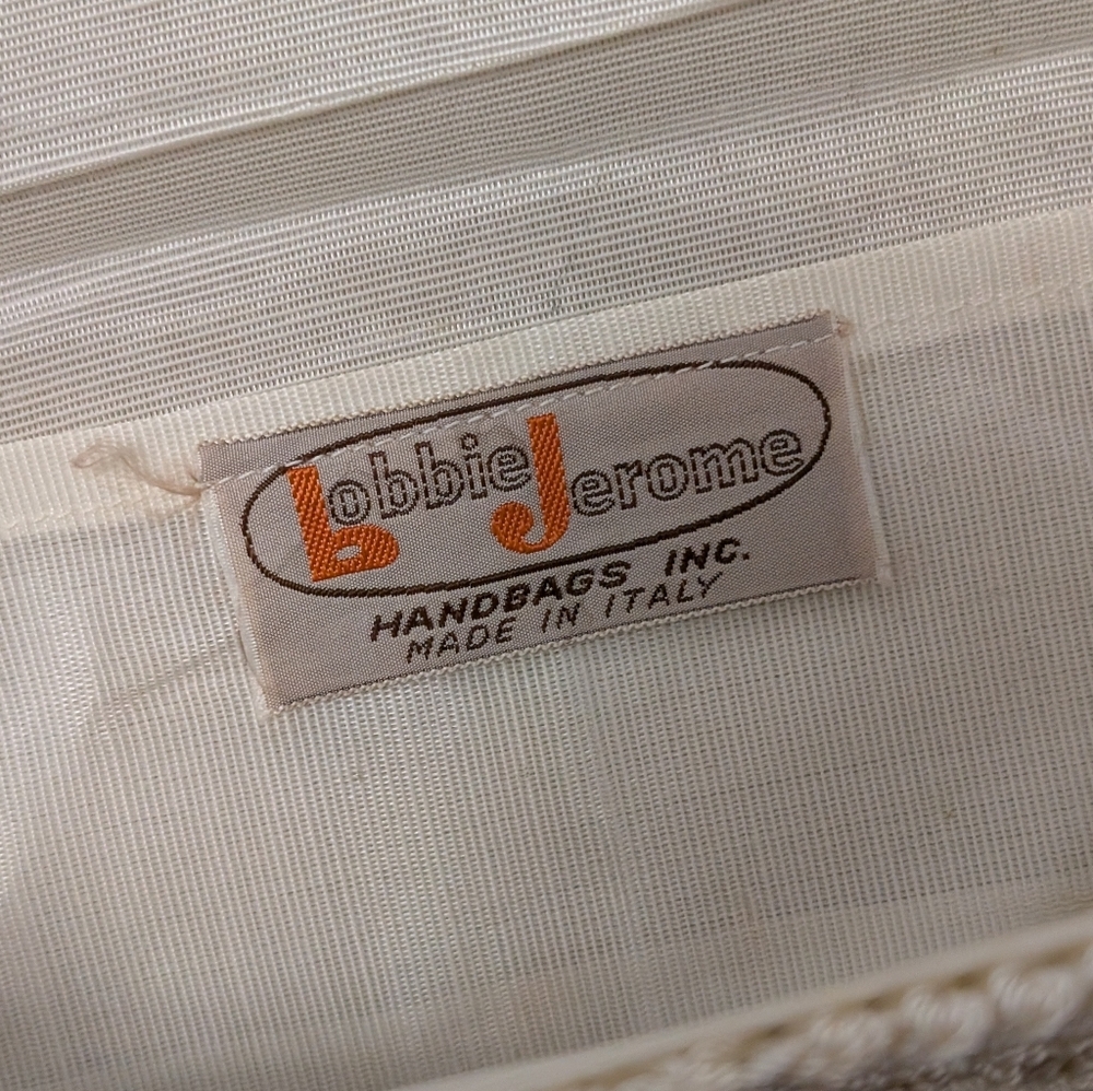 Vintage 1950s Bobbie Jerome beaded crochet ivory clutch - Picture 5 of 9